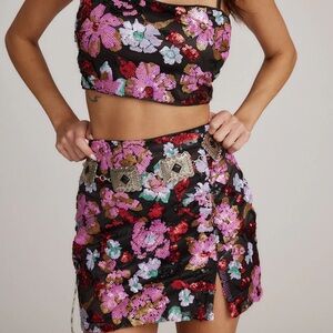 Floral sequin set skirt and top brand new never worn.